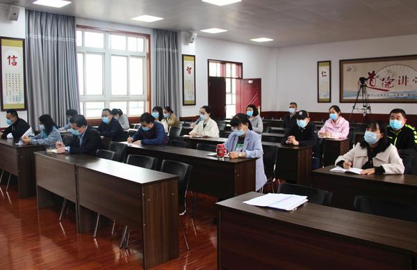 返校复学专题会议 (4)